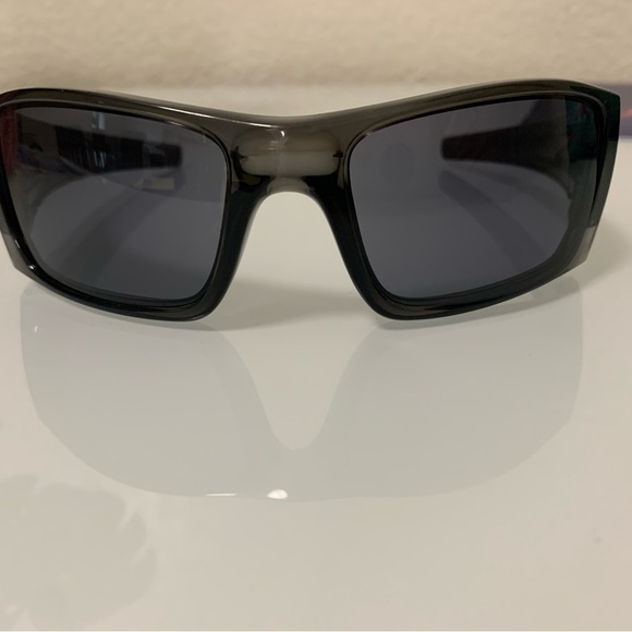 My favorite Smokey Gray Sunglasses, Fuel Cell. - Picture 7 of 7